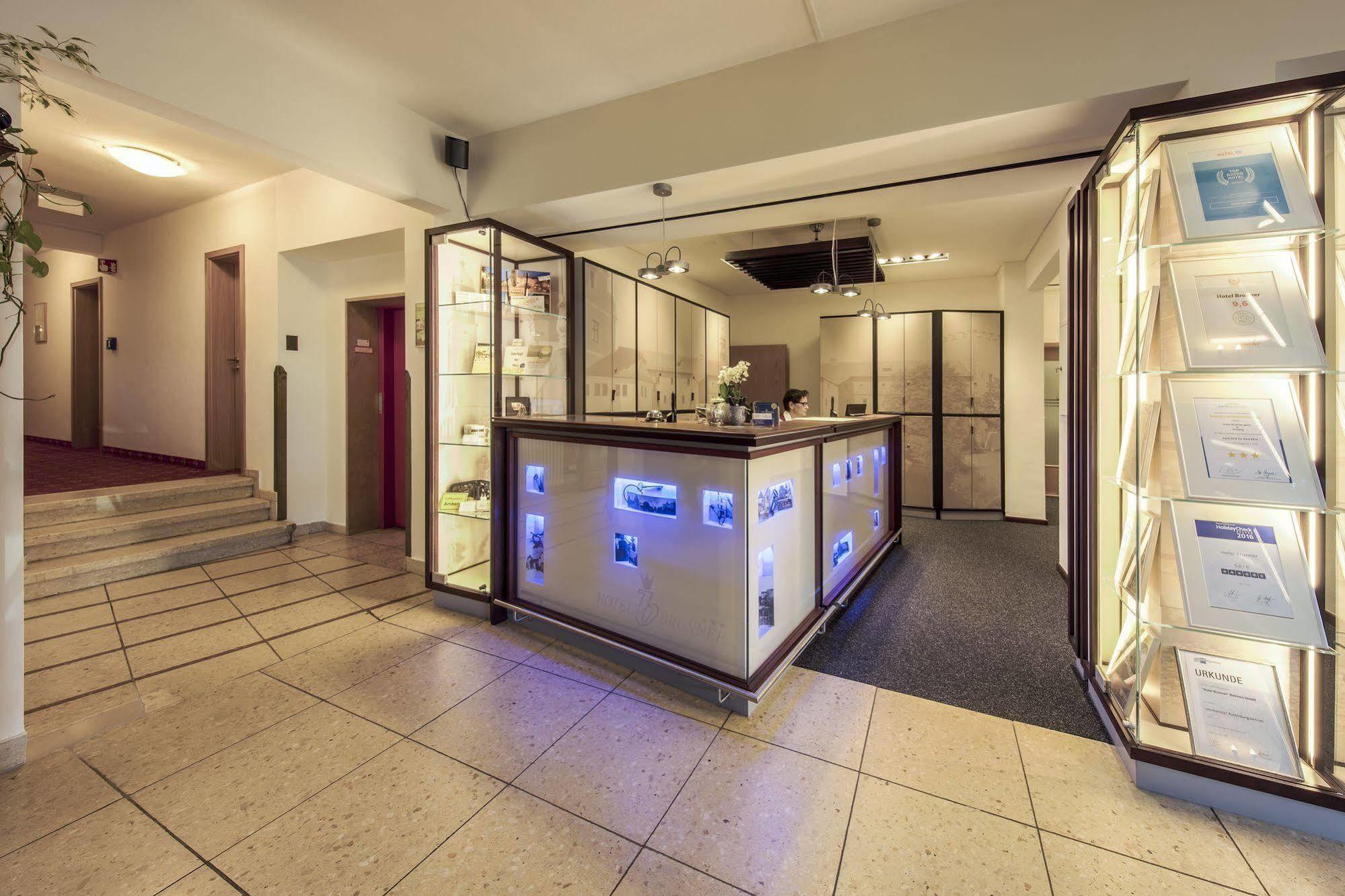 Hotel Brunner Амберг Экстерьер фото